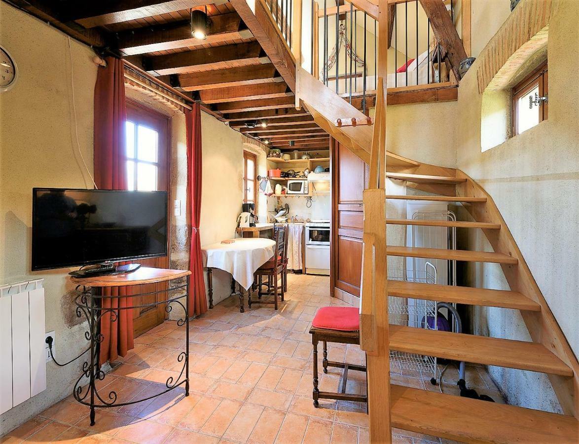 Domaine La Carriere Villa Toulon-sur-Allier Exterior photo
